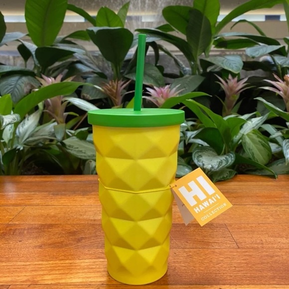 COPY - COPY - Starbucks Hawaii pineapple tumbler - Picture 2 of 4